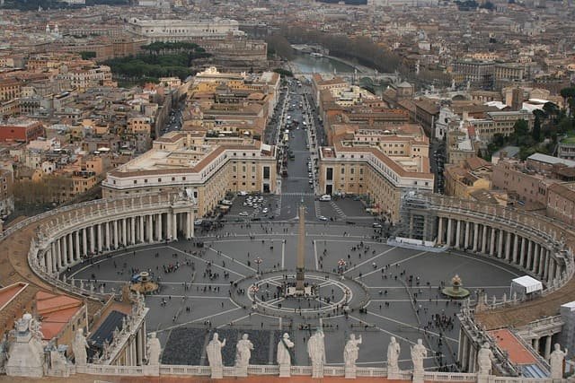 Why is Italy Famous for Tourism?