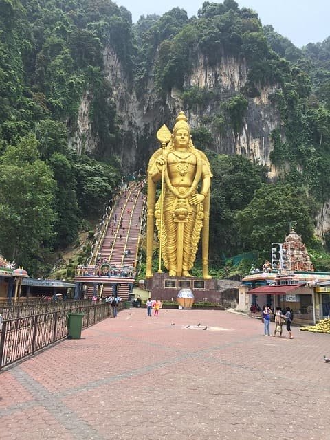 Why is Malaysia Famous for Tourism