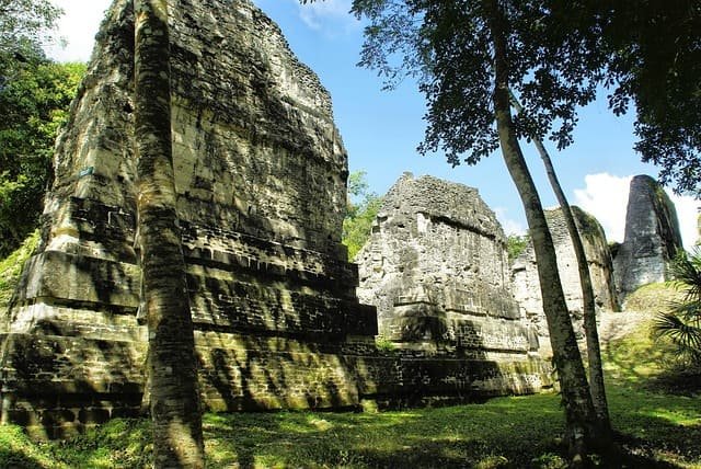 ancient pyramids in Central America