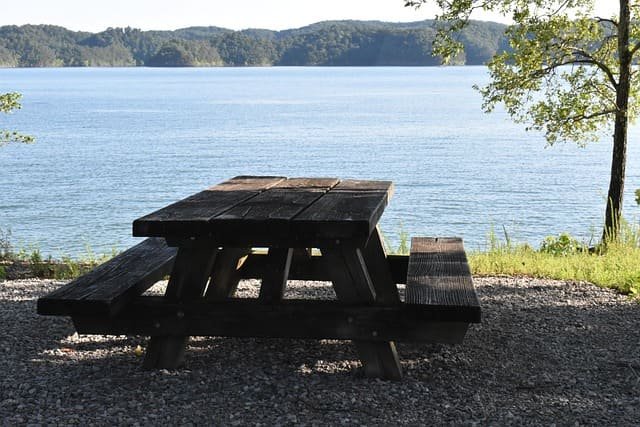 Where are the best picnic spots in Europe